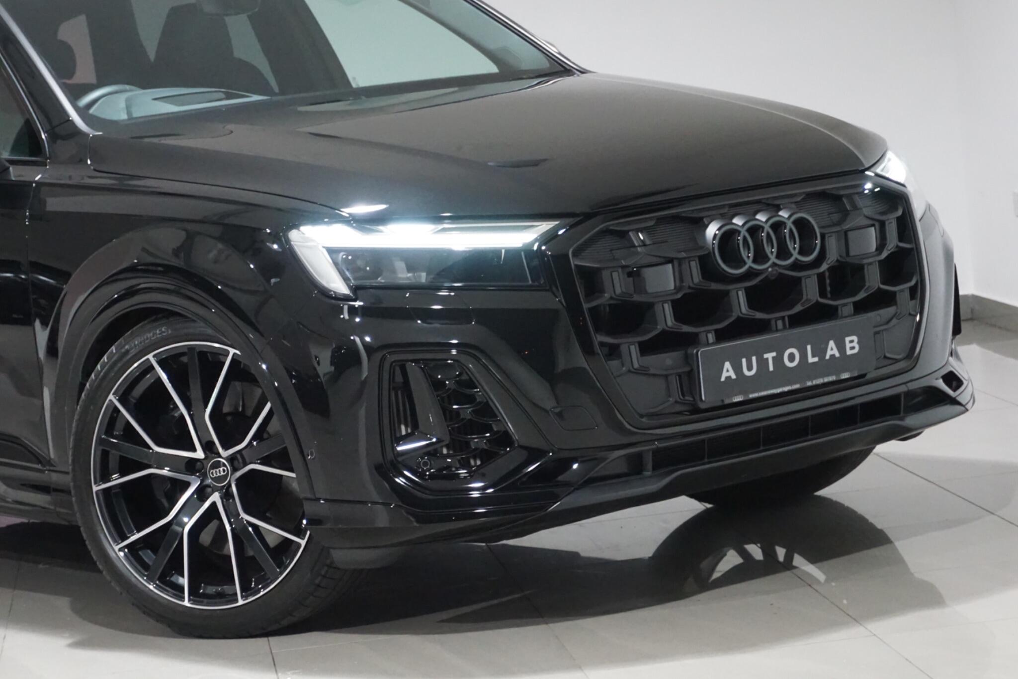 Audi SQ7 4.0 TFSI V8 Black Edition SUV 5dr Petrol Tiptronic quattro Euro 6 (s/s) (507 ps)